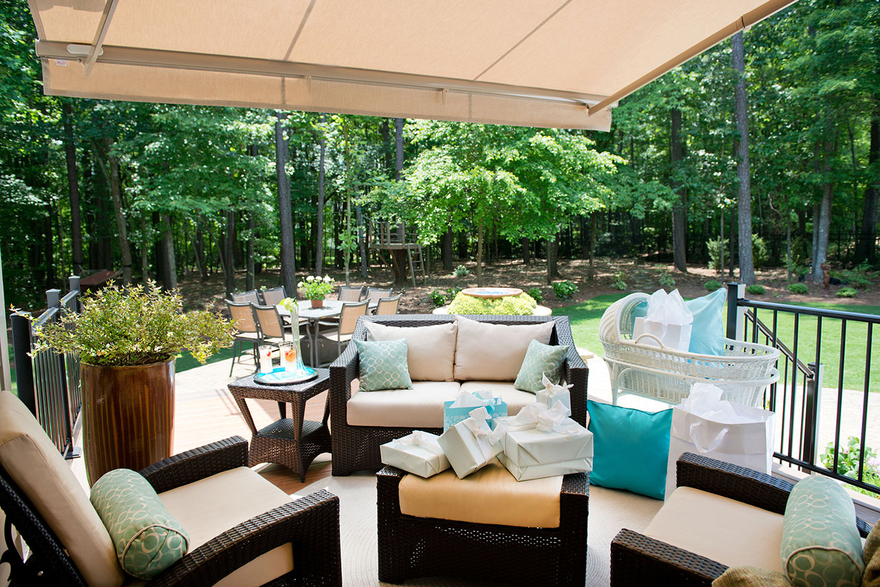 Solair® retractable awning over a Texas backyard patio