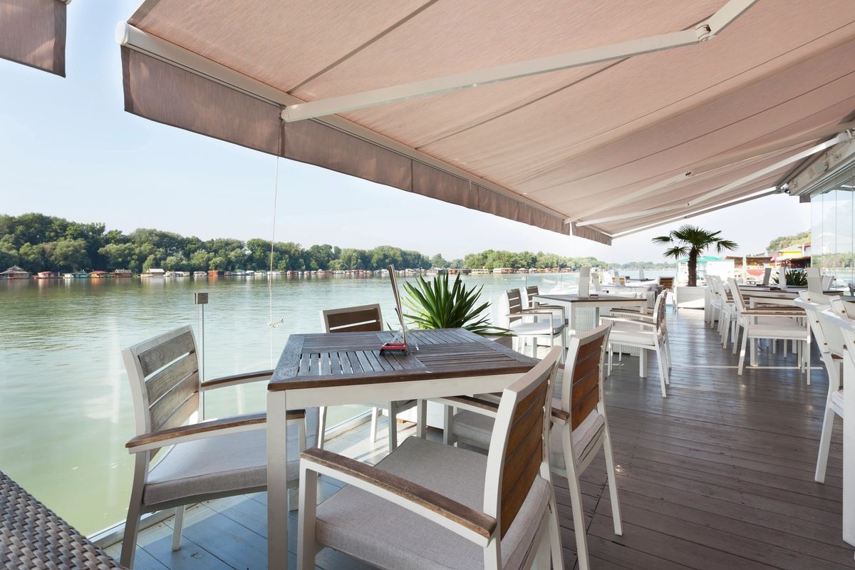 Drop down curtains and retractable shade